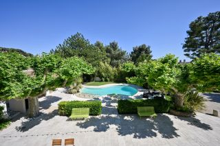 bastide 8 Rooms life annuity on CHATEAU GOMBERT (13013)