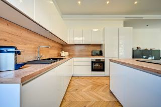 appartement 4 Pièces en viager sur MARSEILLE (13008)