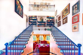 house 14 Rooms life annuity on OLLIOULES (83190)