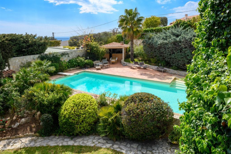 maison 5 Pièces en viager sur CASSIS (13260)