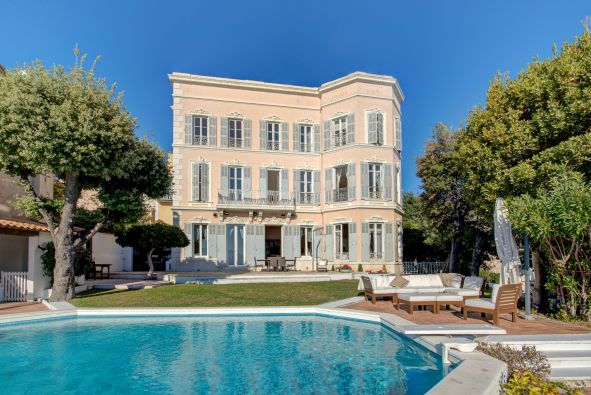 Vente Hôtel particulier Marseille 7 10 Pièces 750 m²