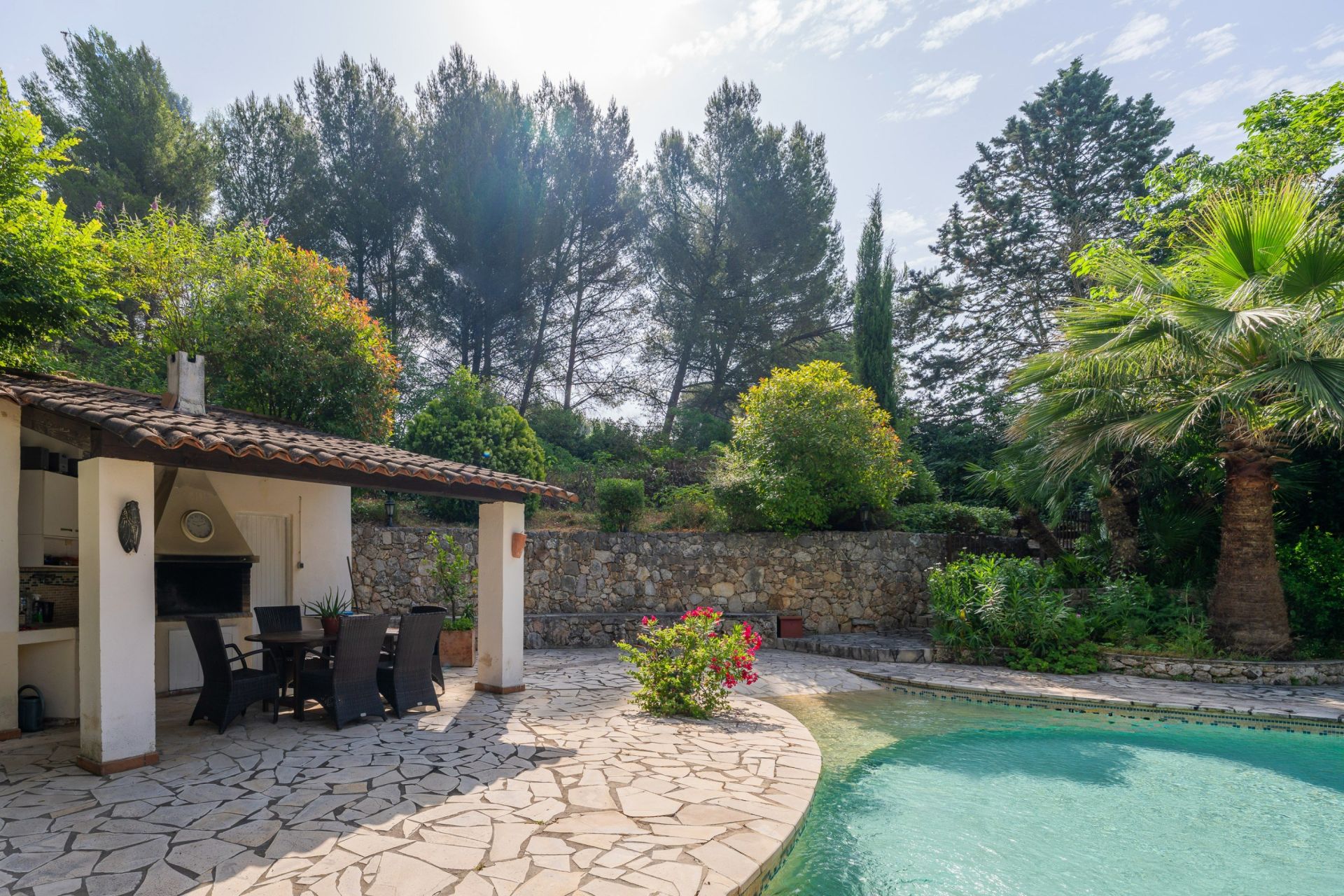 maison 7 Pièces en vente sur MARSEILLE (13011)