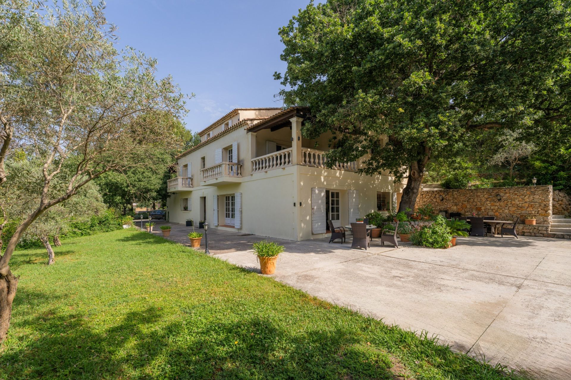 maison 7 Pièces en vente sur MARSEILLE (13011)