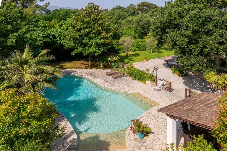 maison 7 Pièces en vente sur MARSEILLE (13011)