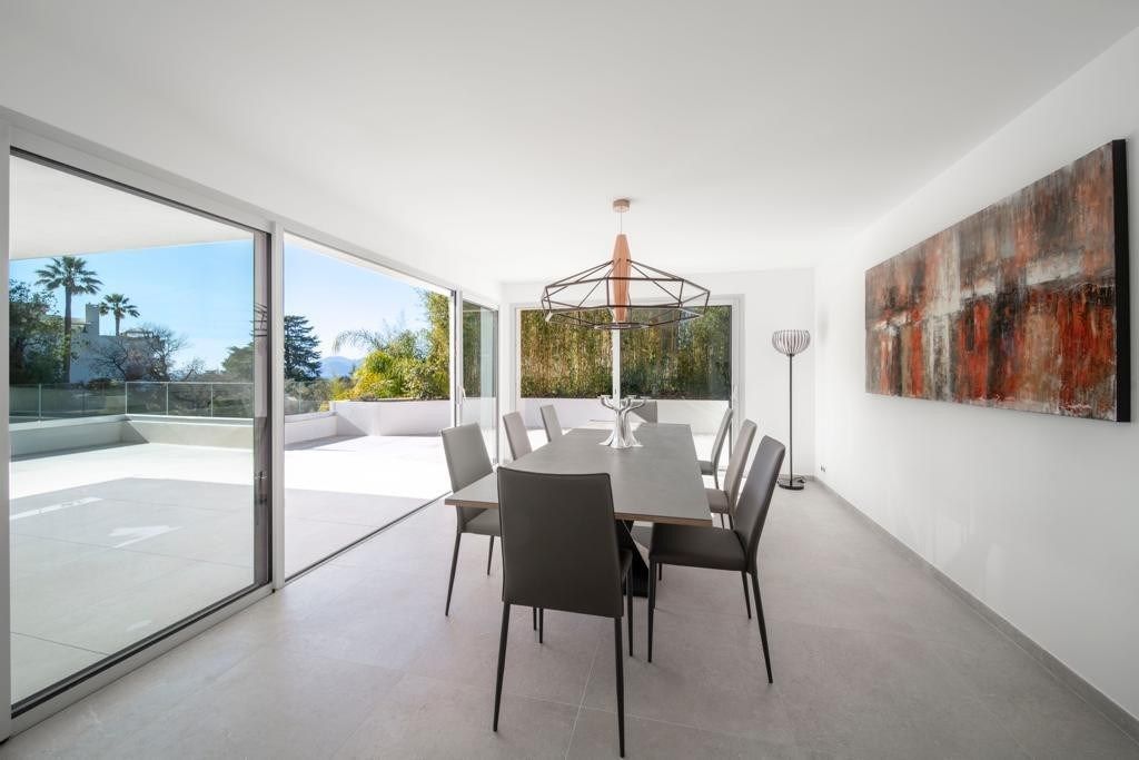 villa 7 Pièces en viager sur CANNES (06400)