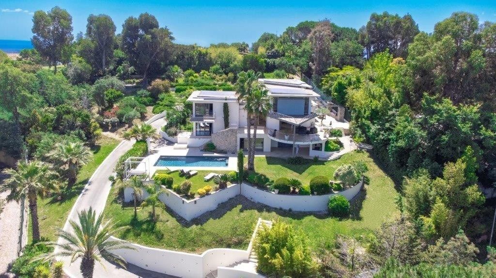 maison 6 Pièces en viager sur VALLAURIS (06220)
