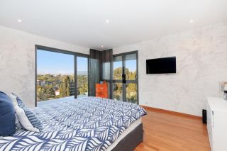 maison 6 Pièces en viager sur VALLAURIS (06220)