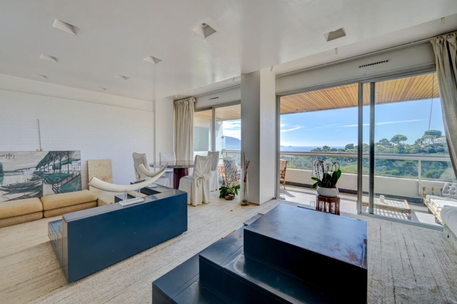 duplex 5 Rooms life annuity on MARSEILLE (13008)