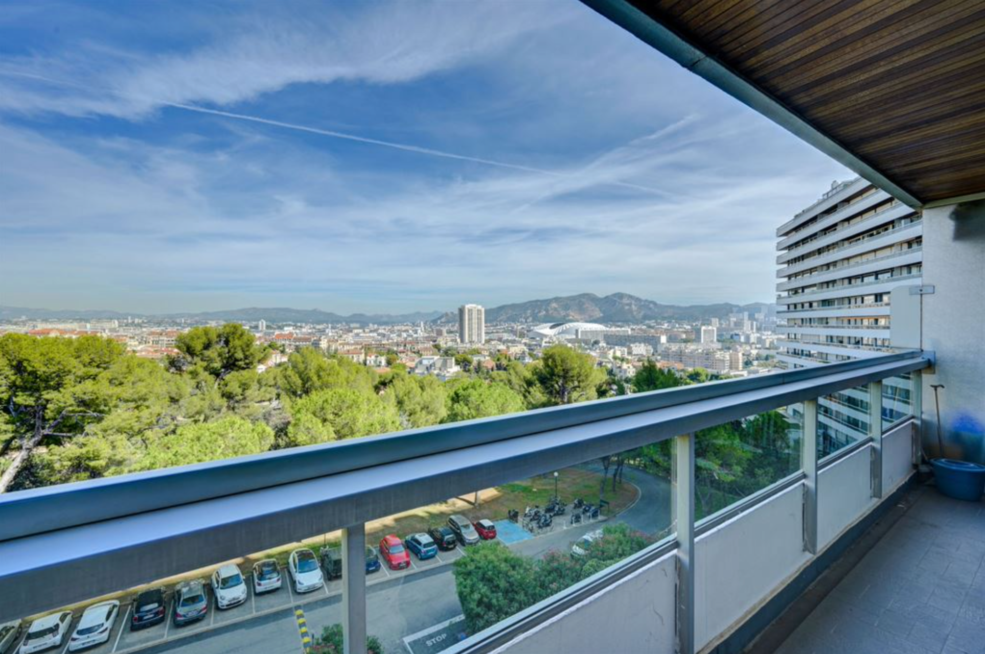 duplex 5 Rooms life annuity on MARSEILLE (13008)
