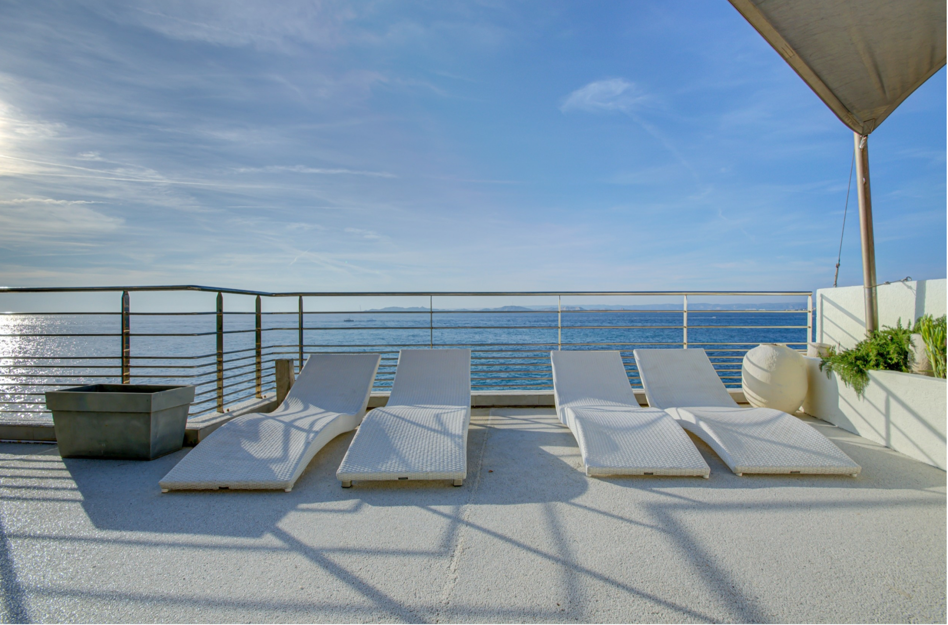 duplex 3 Rooms life annuity on MARSEILLE (13008)